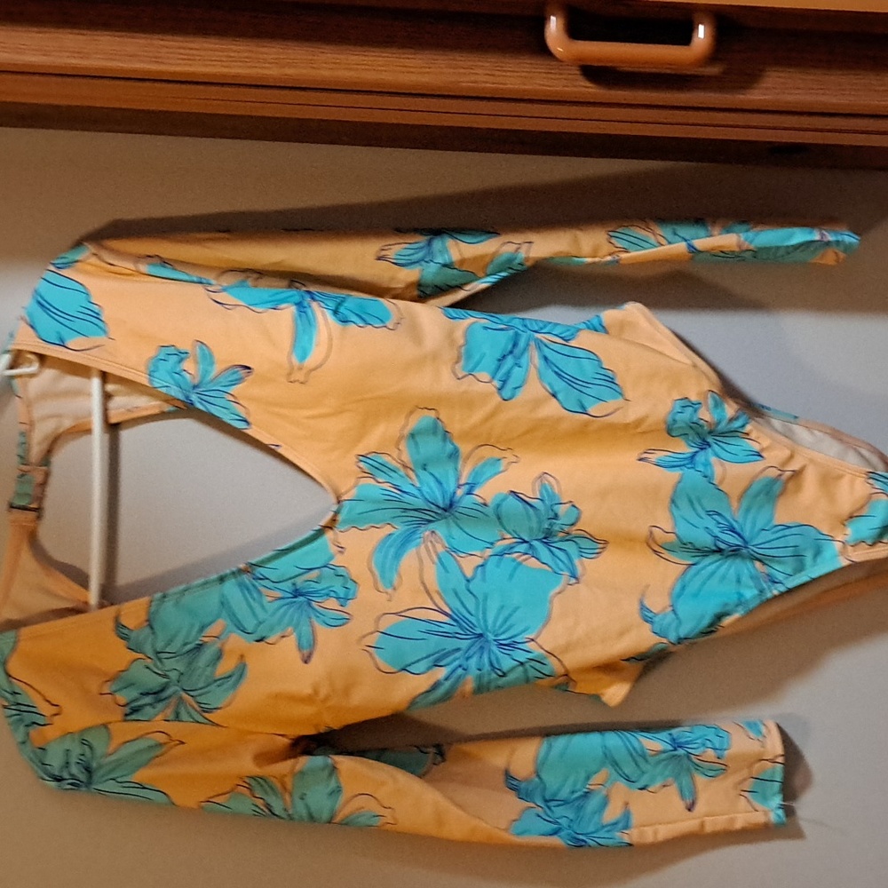 Cupshe Bathing Suit
